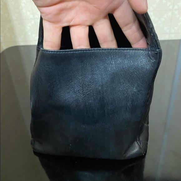 SALE!!! ๐๐๐Chanel Vintage Lambskin GST - Picture 9 of 16